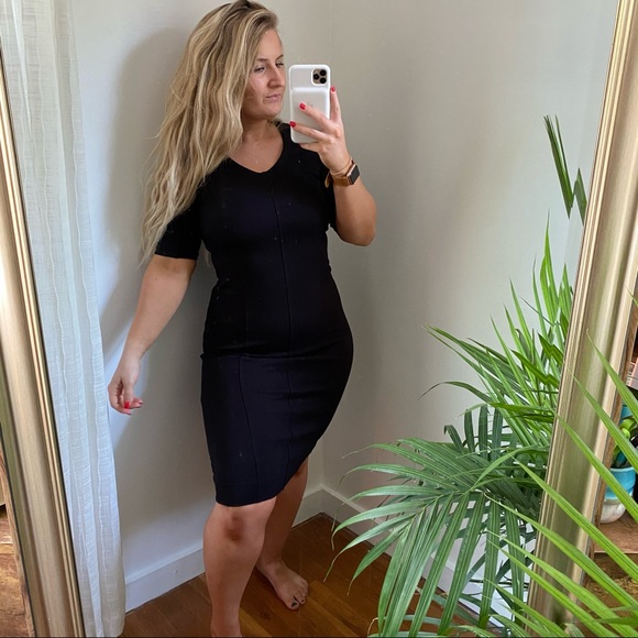 CAbi Dresses & Skirts - CAbi Black Midi Dress #3101 Short Sleeve V neck